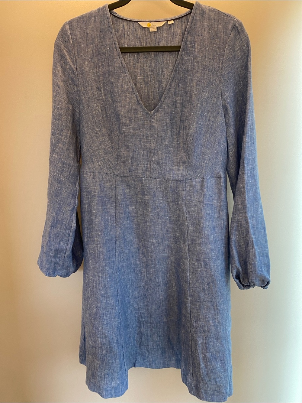 Boden Chambray Blue V-Neck Long Sleeve Linen Dress Size 6